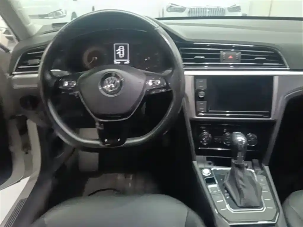 Volkswagen Lamando 2019 280TSI DSG Comfort Edition China V фото 10