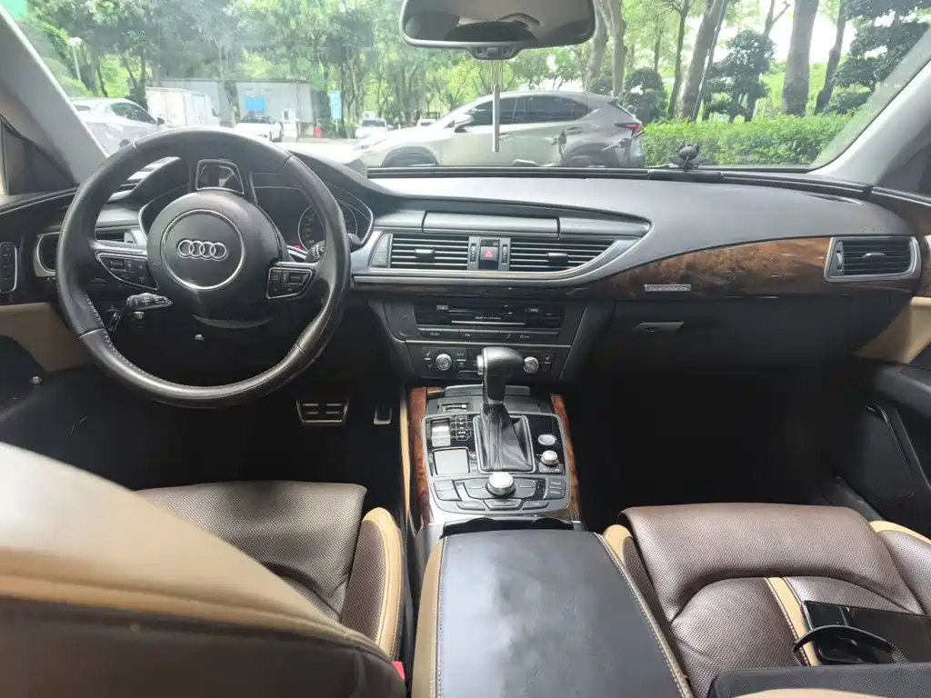 Photo 13 - Audi A7