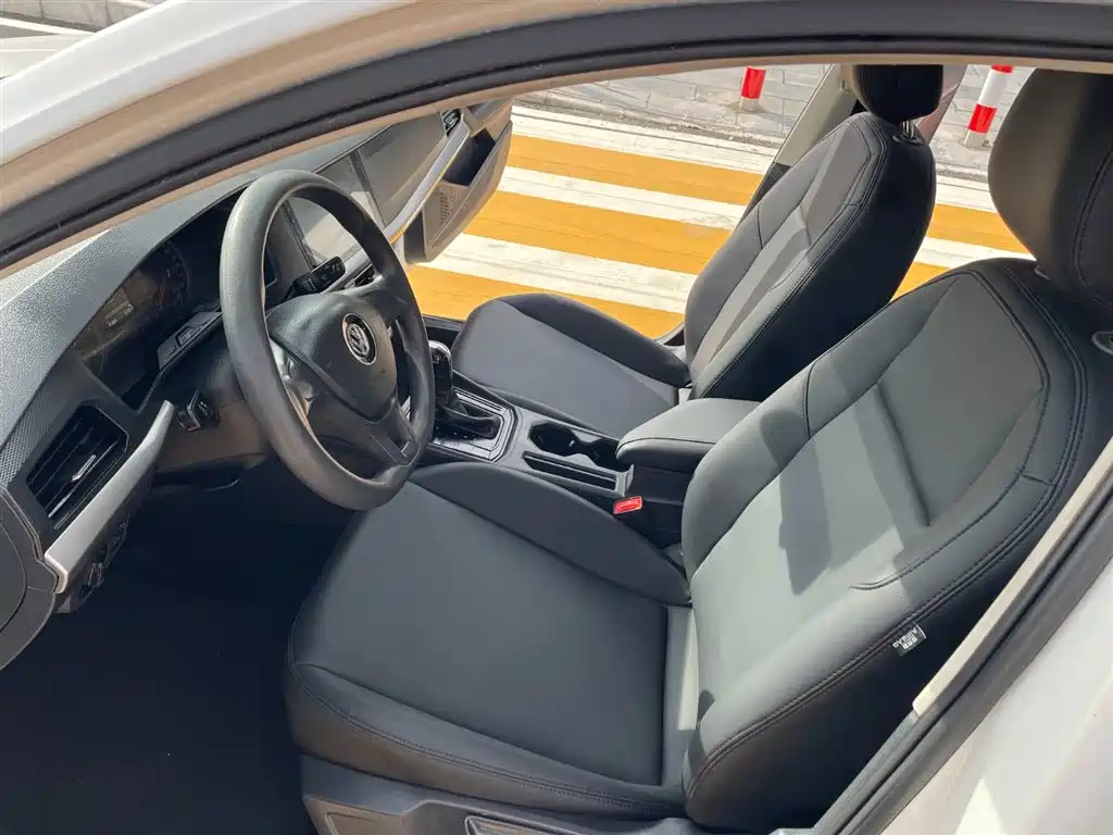 Volkswagen Lavida 2019 1.5L Automatic Trend Edition China VI фото 9