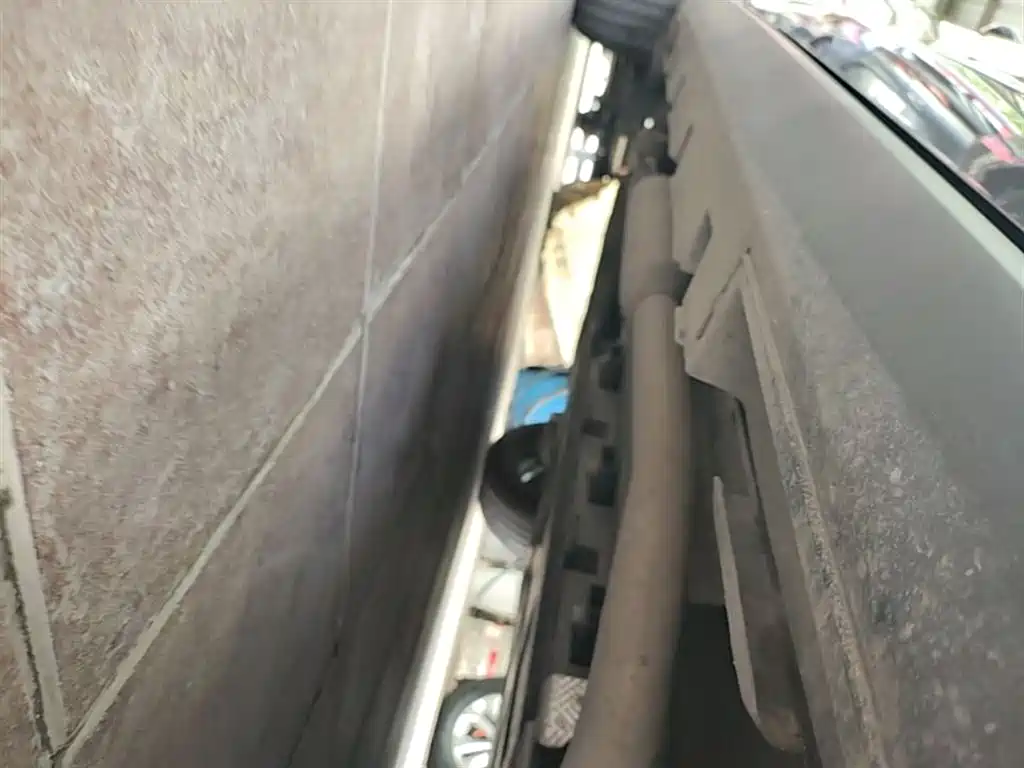 BYD Qin PLUS 2025 DM-i Smart Drive 55KM Leader фото 21