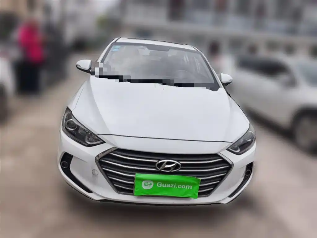 Hyundai Elantra 2016 Model 1.6L Automatic Smart Elite фото 23