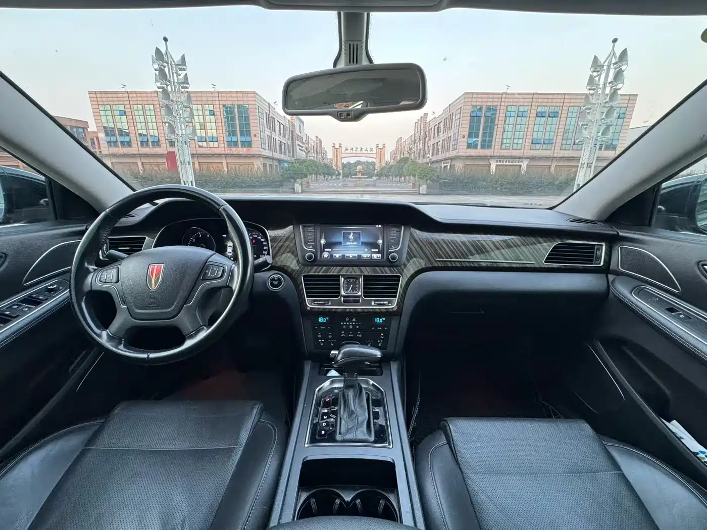 Hongqi H7 2019 2019 1.8T Comfort Edition