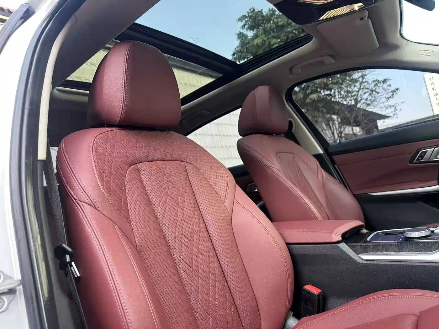 BMW 3 Series 2023 325Li M Sport Package фото 11