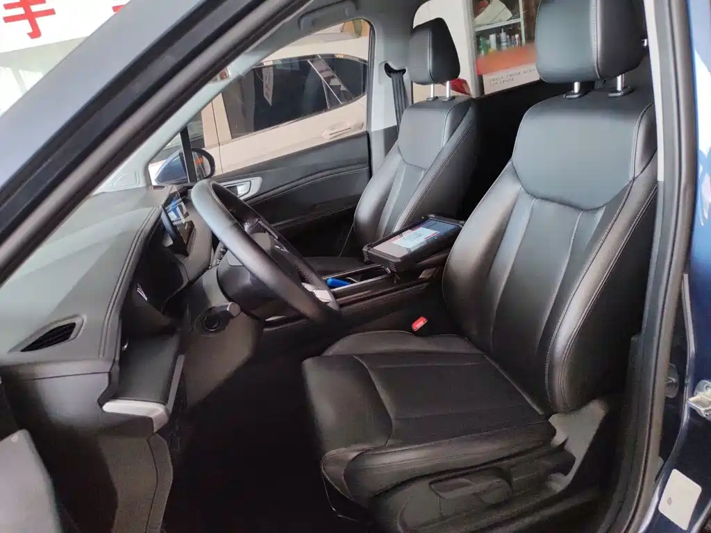 Wuling Motors Wuling Jiachen 2023 2022 1.5T CVT Smart Luxury
