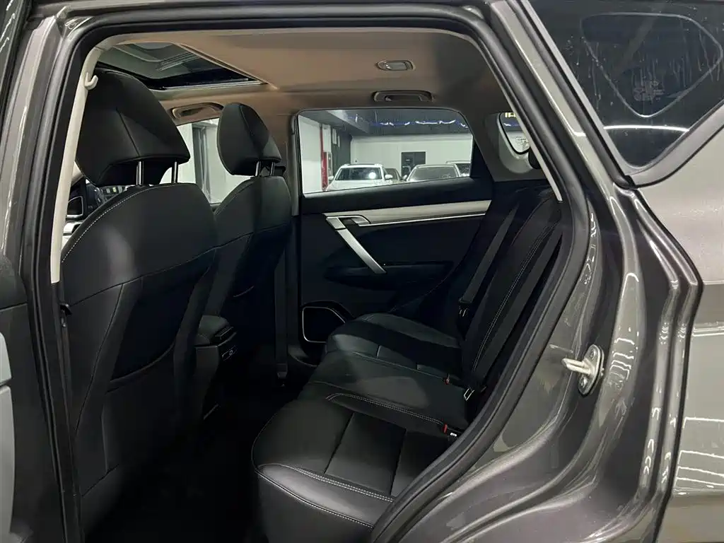 GEELY AUTOMOBILE BINYUE