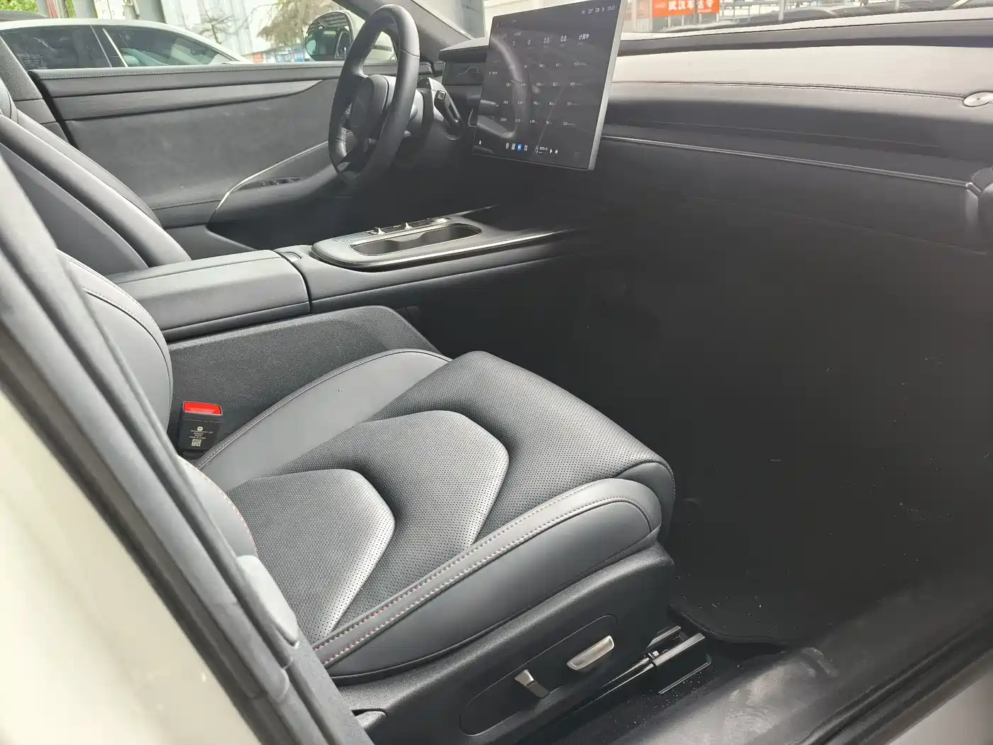 Xiaomi Auto Xiaomi SU7 2024 RWD Standard Founder's Edition фото 6