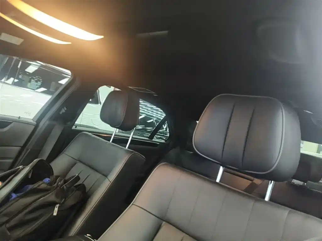 Mercedes-Benz E-Class 2015 Facelift E 260 L Sport фото 18