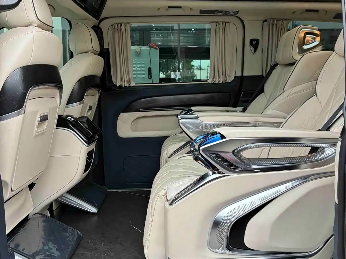 Rhein Auto Rhein Traveler 2025 2024 2.0T Vito Fashion Edition