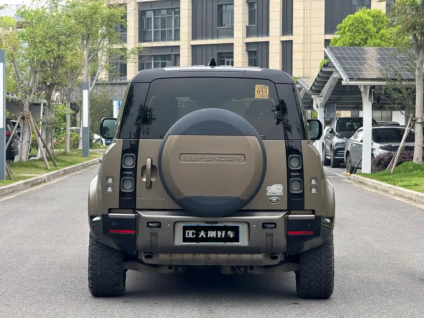 Land Rover Defender 2020 Model 110 P400 X фото 5