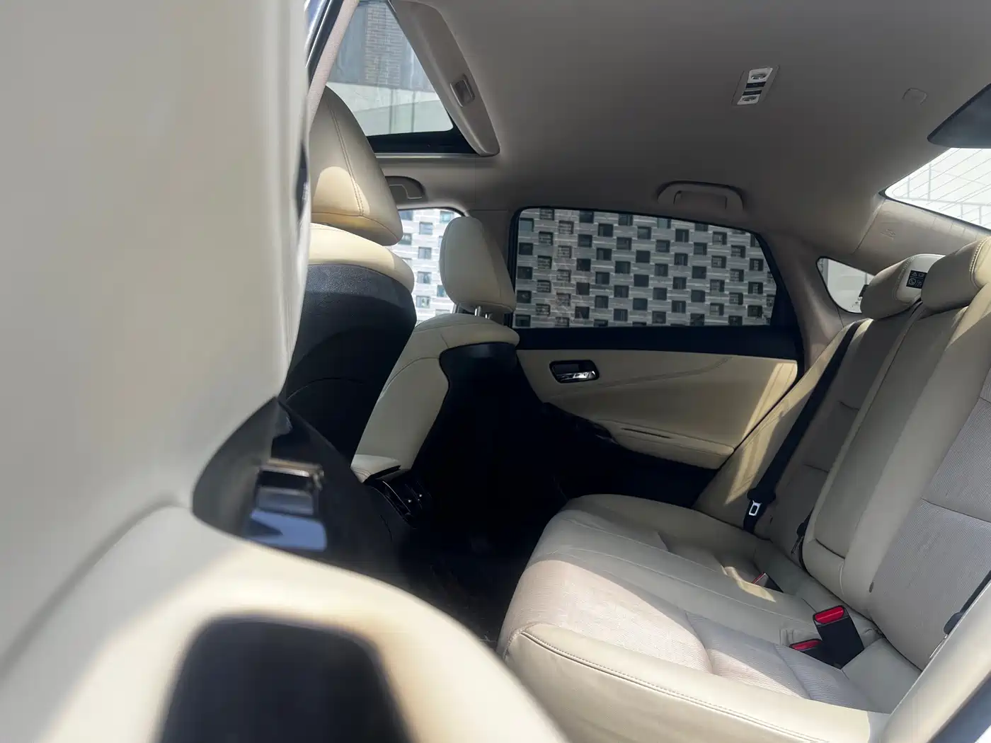 Honda Spirior 2015 2.4L Luxury Edition фото 26