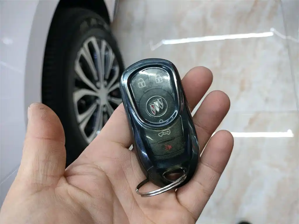 BUICK GL8