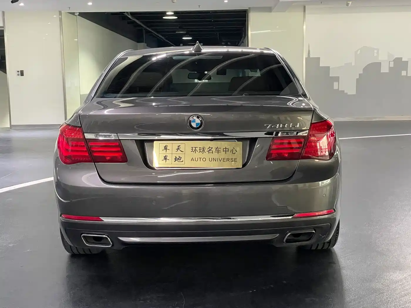 BMW 7 Series 2013 Model 740Li Leading фото 5