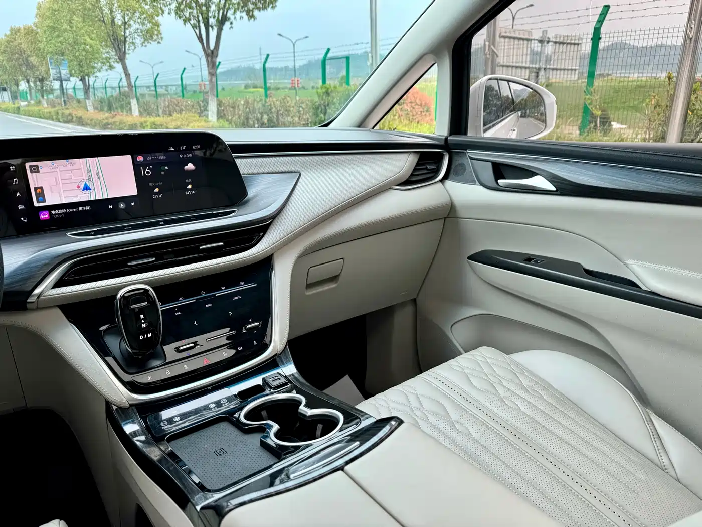 Buick GL8 2023 ES Landmaster Comfort фото 8