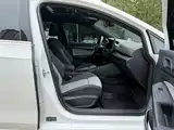 Фото 7 - Volkswagen Golf