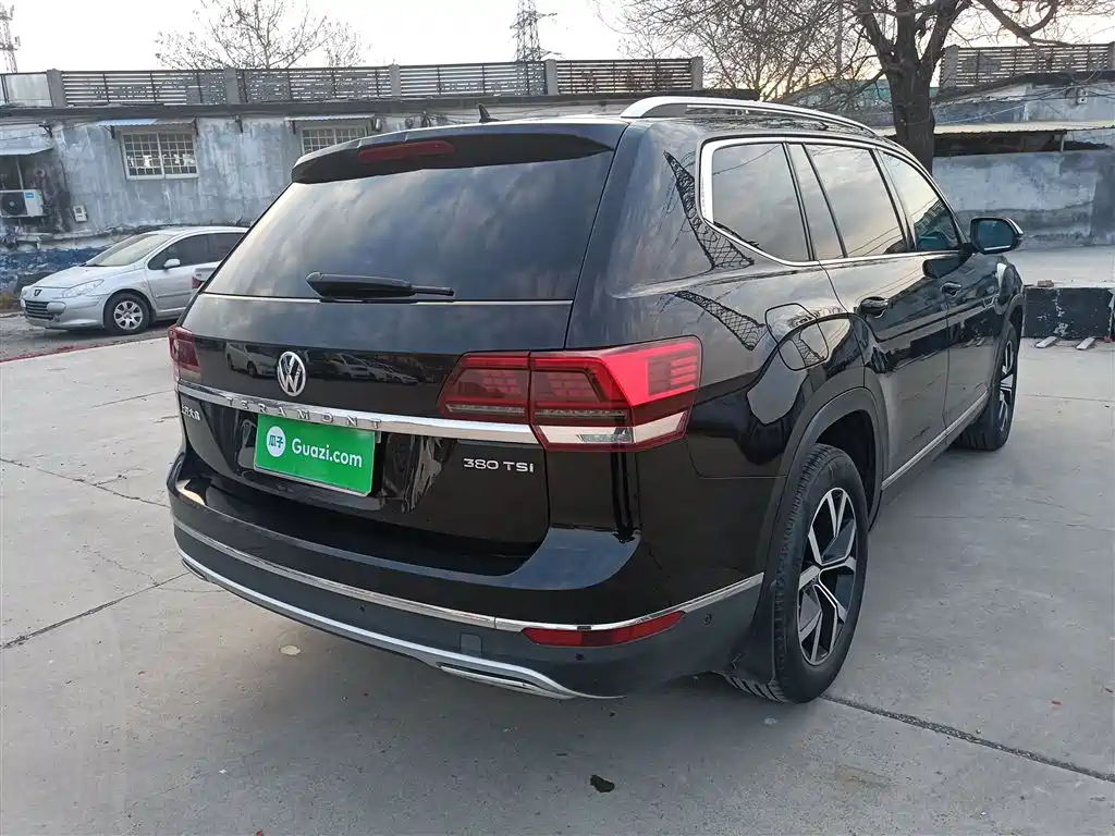 VOLKSWAGEN TOURANG