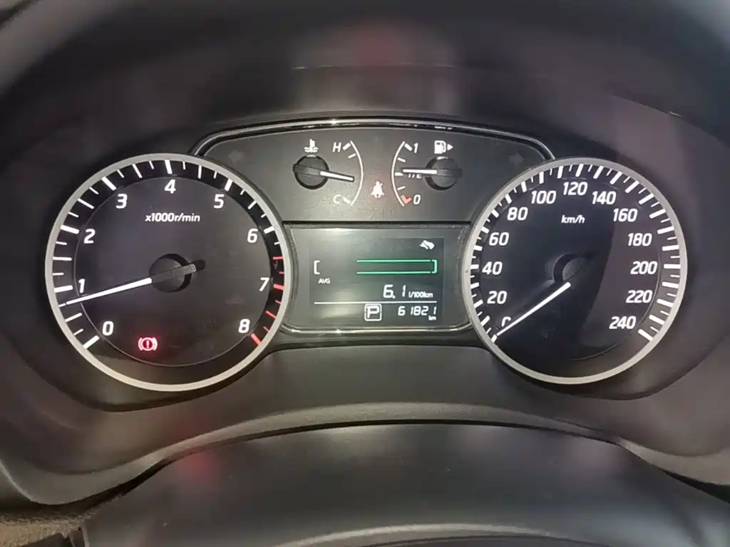 Nissan SYLPHY, миниатюра 12