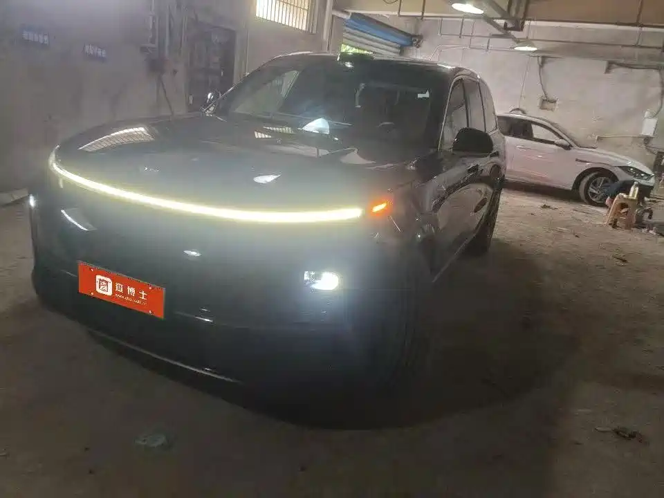 Li Auto L9 2022