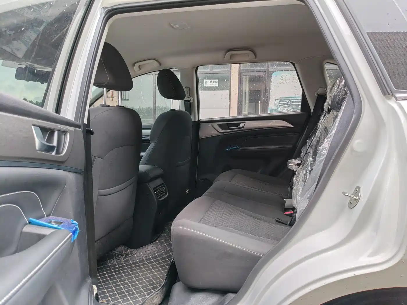 Haval M6 2023 PLUS 1.5T DCT Elite Smart Connect фото 5