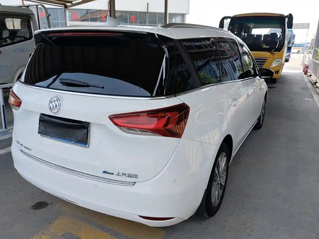 Buick GL6 2023 2021 323T Mild Hybrid Connected Luxury