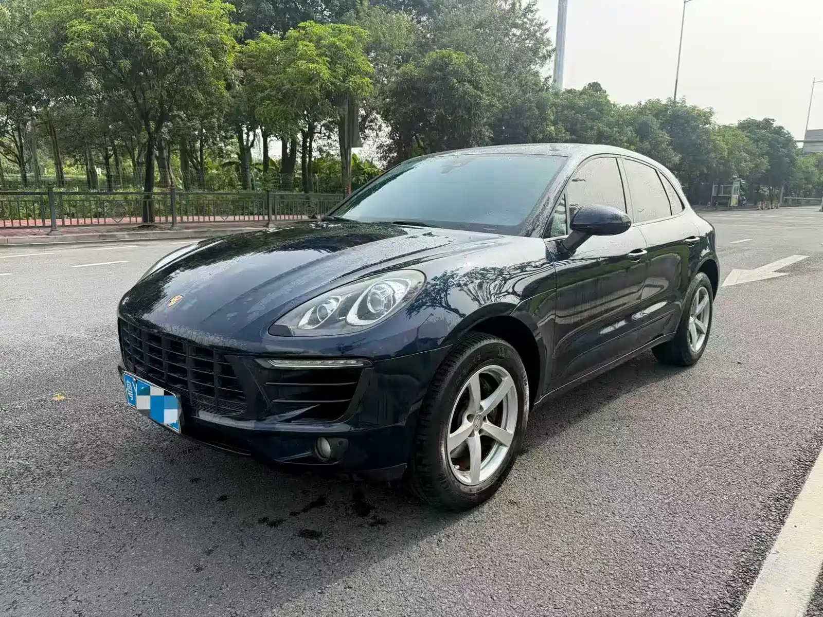 Фото 1 - Porsche Macan