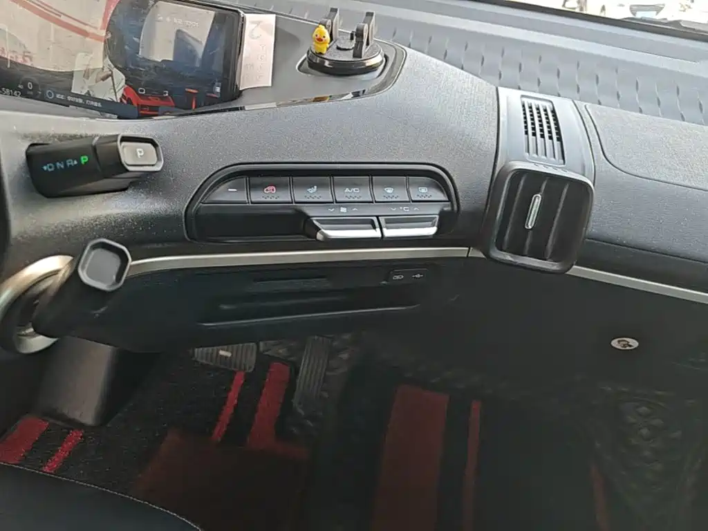 Baojun KiWi EV 2022 2021 Artist NMC