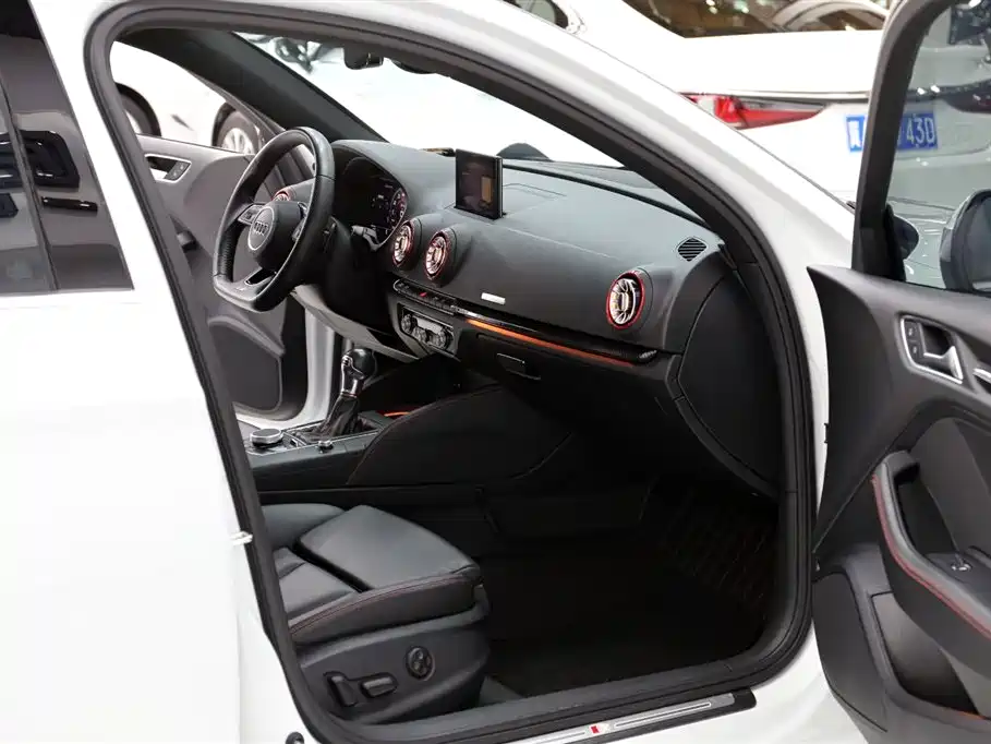 Audi S3 2019 2019 Audi S3 2.0T Limousine