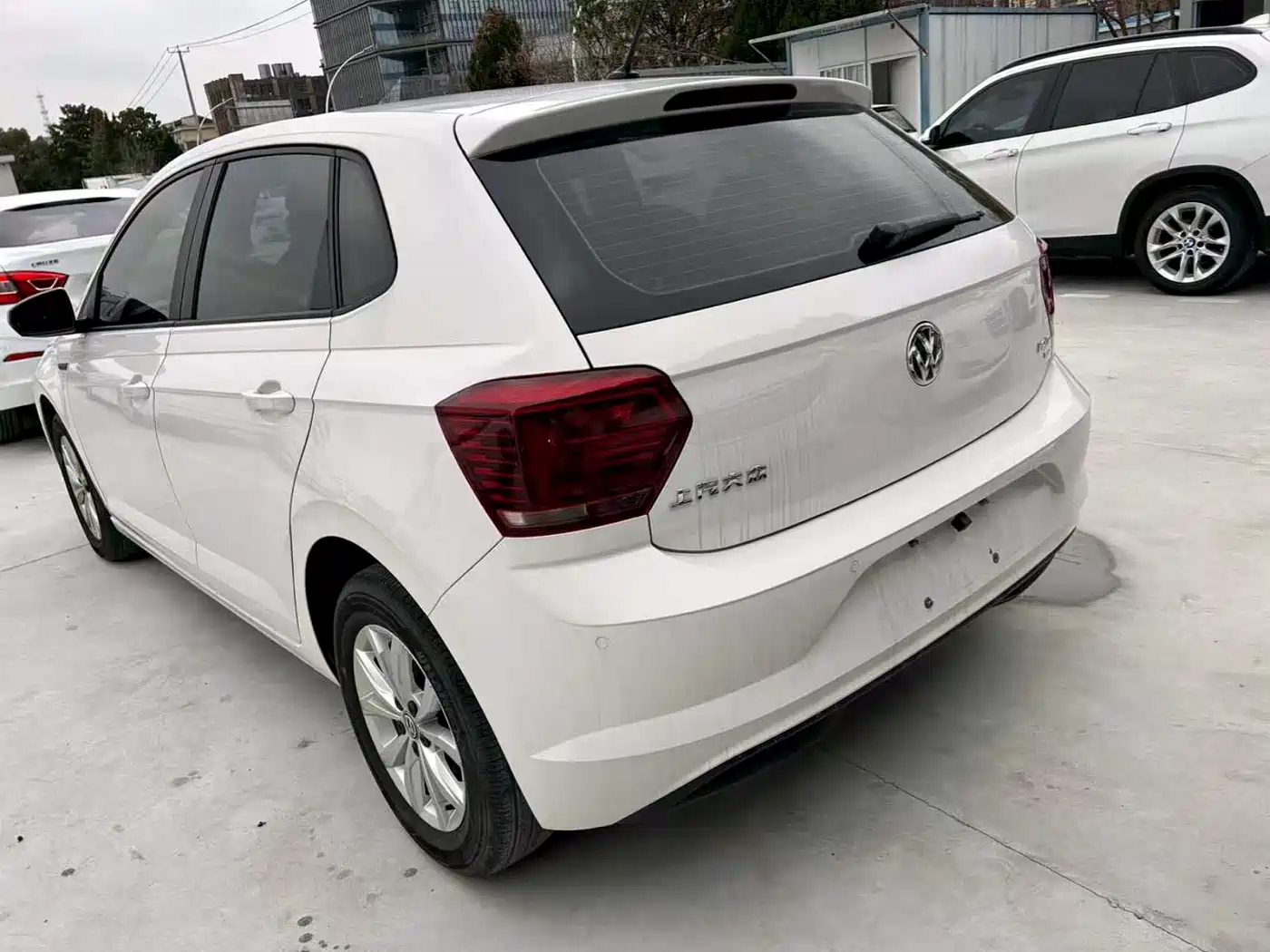 Volkswagen Polo 2019 Plus 1.5L Automatic Colorful Tech Edition фото 7