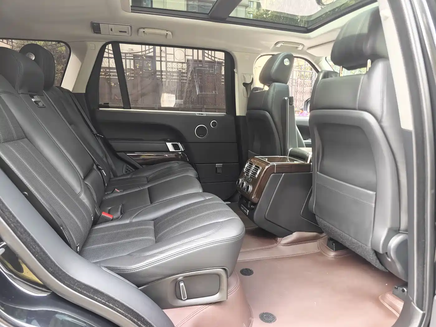 Land Rover Range Rover 2016 3.0 SC V6 Vogue LWB фото 6