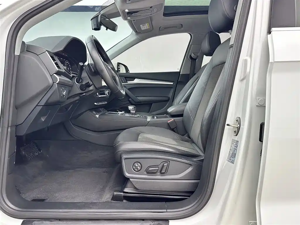Audi Q5L 2018 40 TFSI Premium Fashion China VI фото 6