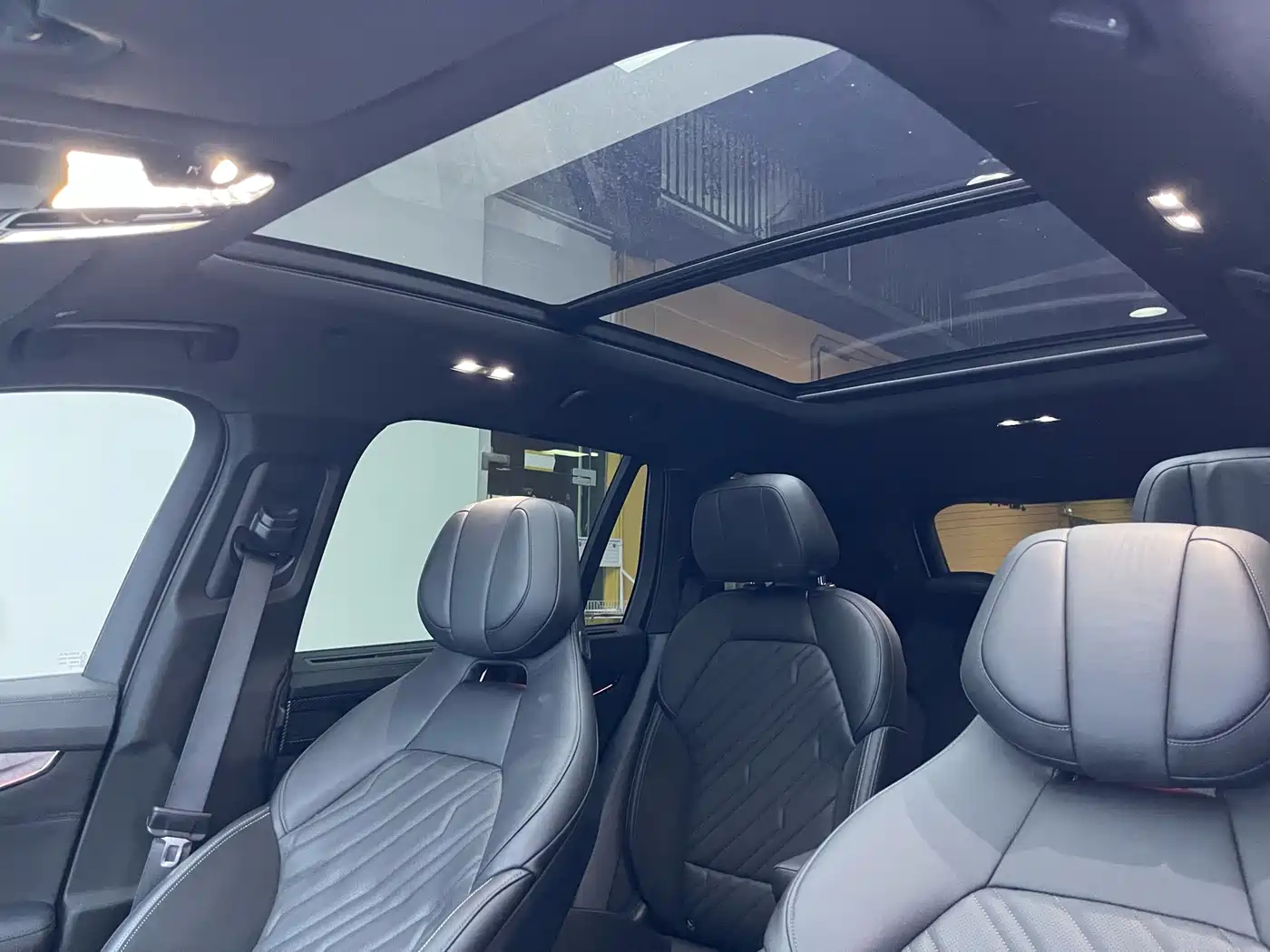 Lynk & Co 09 EM-P 2021 2.0T PHEV Halo 7-Seater фото 14