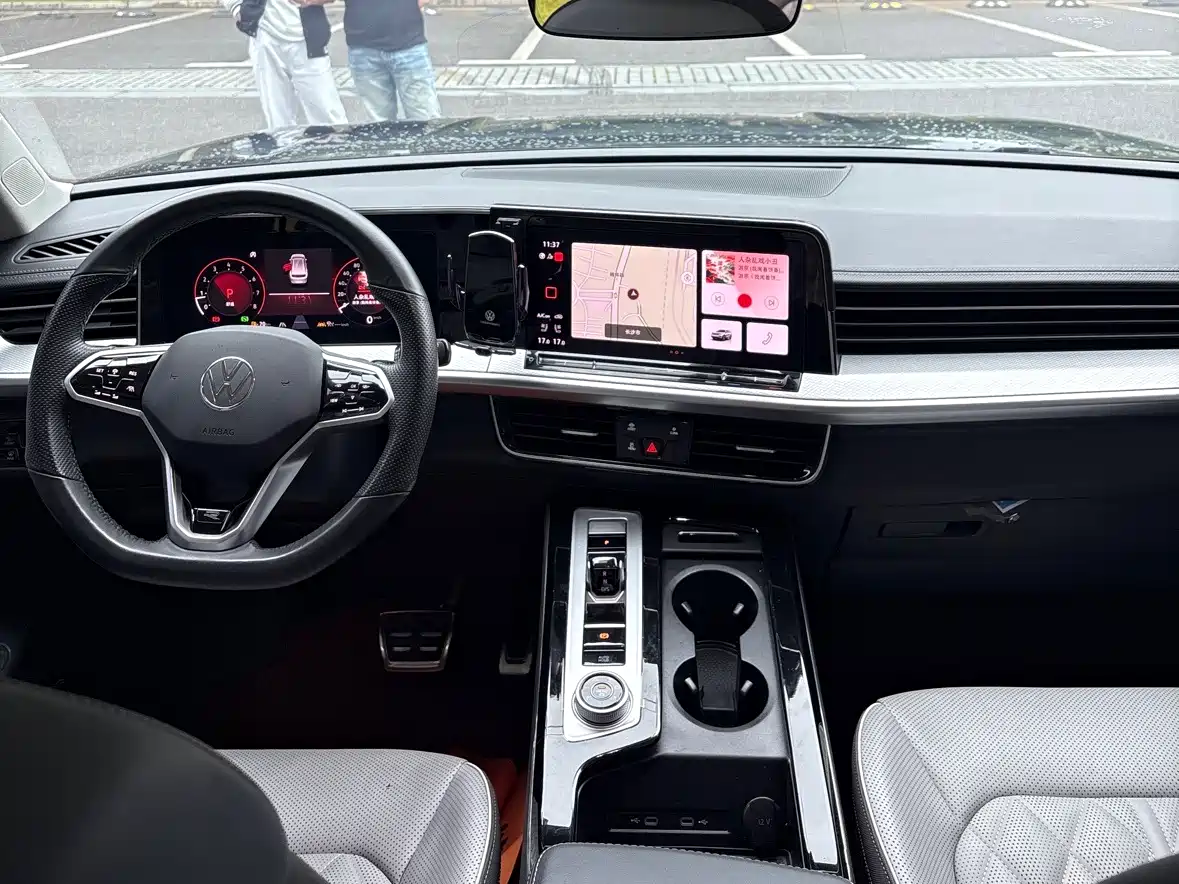 Volkswagen Talagon 2023 380TSI 4WD R-Line Touring Edition фото 9