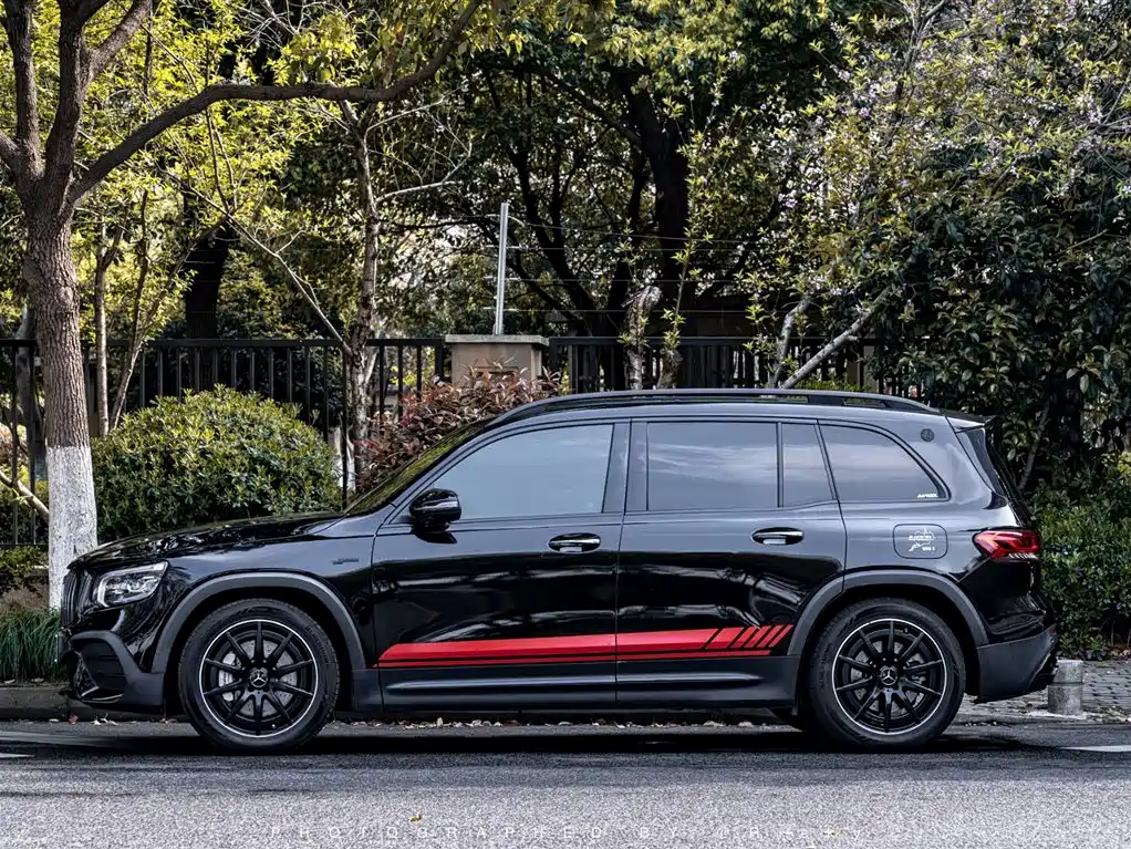 Mercedes-Benz GLB AMG 2021 Facelift AMG GLB 35 4MATIC фото 2