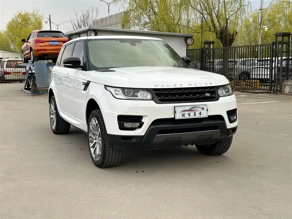 Land Rover Range Rover Sport 2016 Model 3.0 SC V6 HSE DYNAMIC фото 3