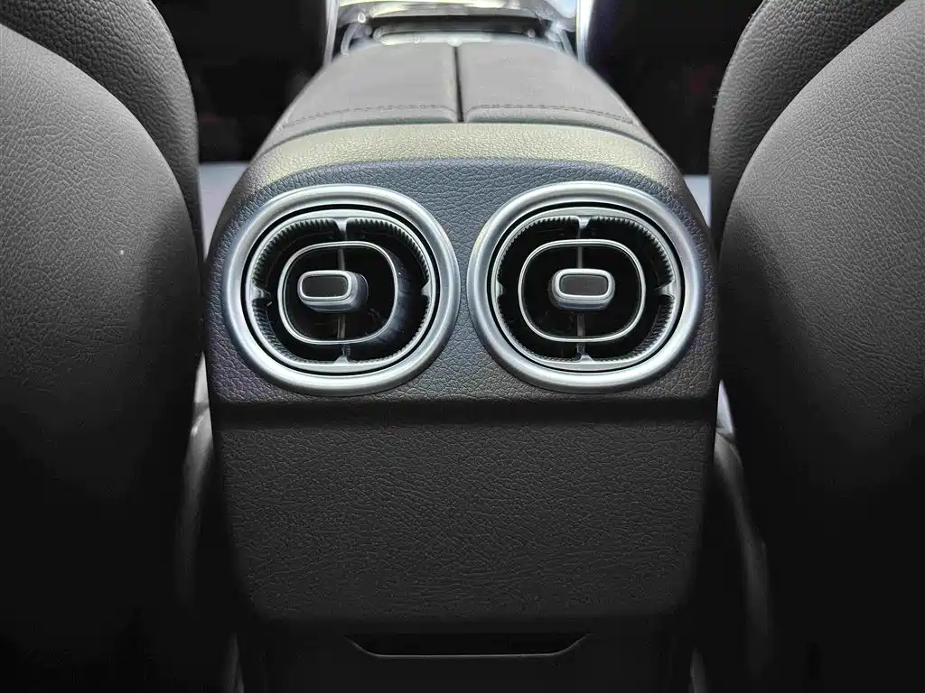 Mercedes-Benz C-Class 2022 C 260 L Sport Edition фото 10
