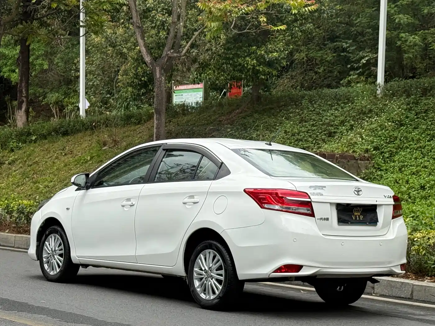 Toyota Vios 2017 1.5L CVT Pioneer фото 4