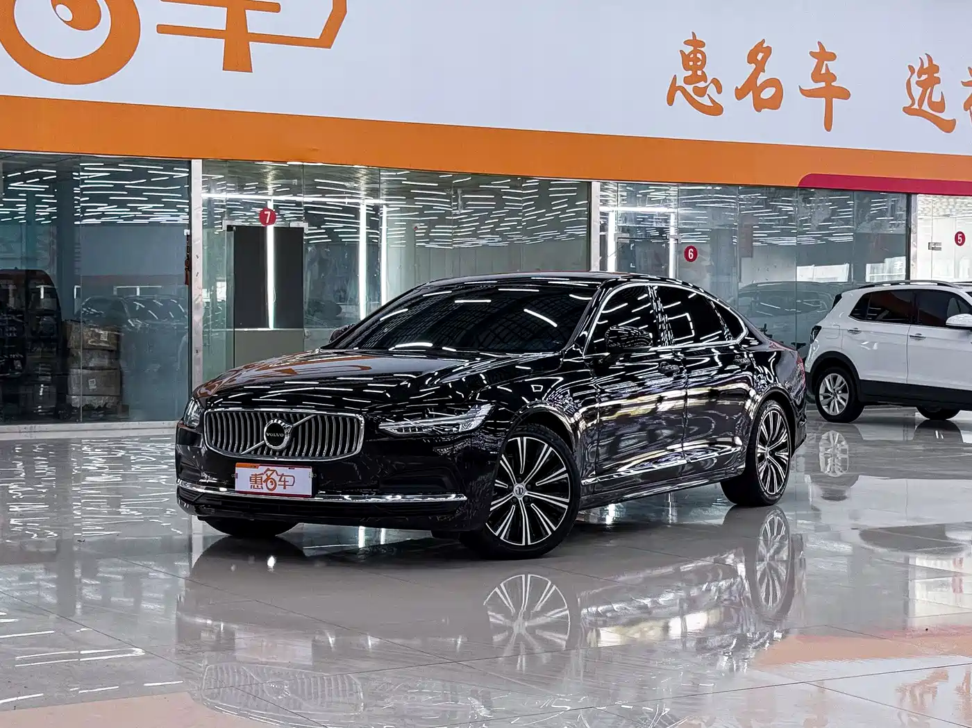 Volvo S90 2024 — пригон из Китая