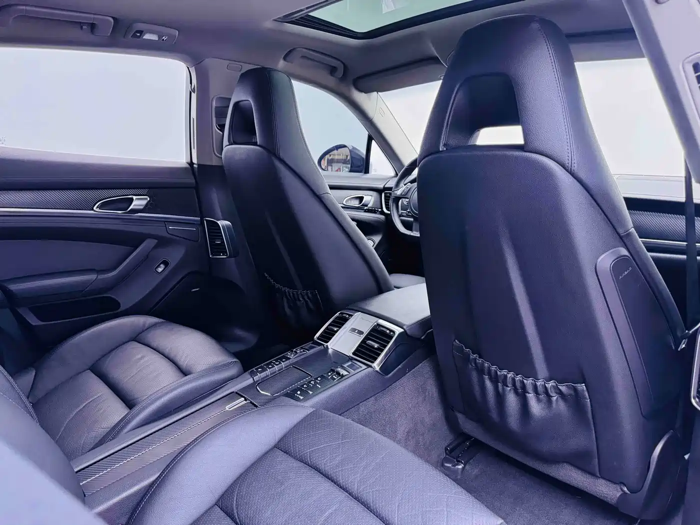 Porsche Panamera 2014 Panamera 3.0T фото 10