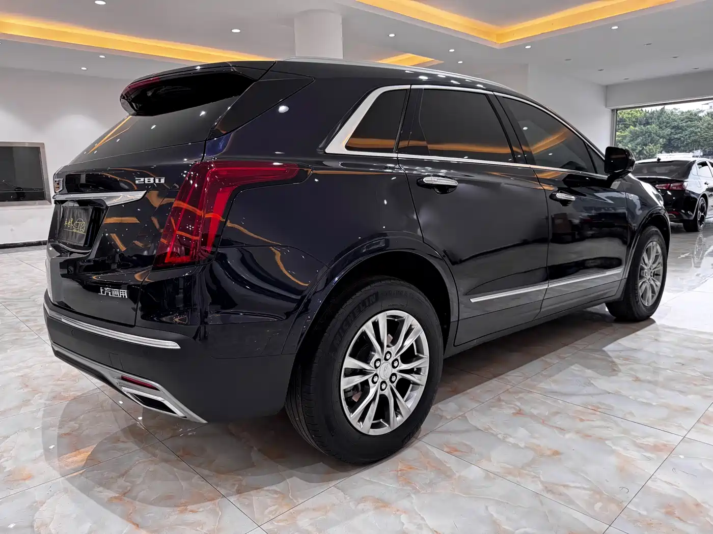 CADILLAC XT5