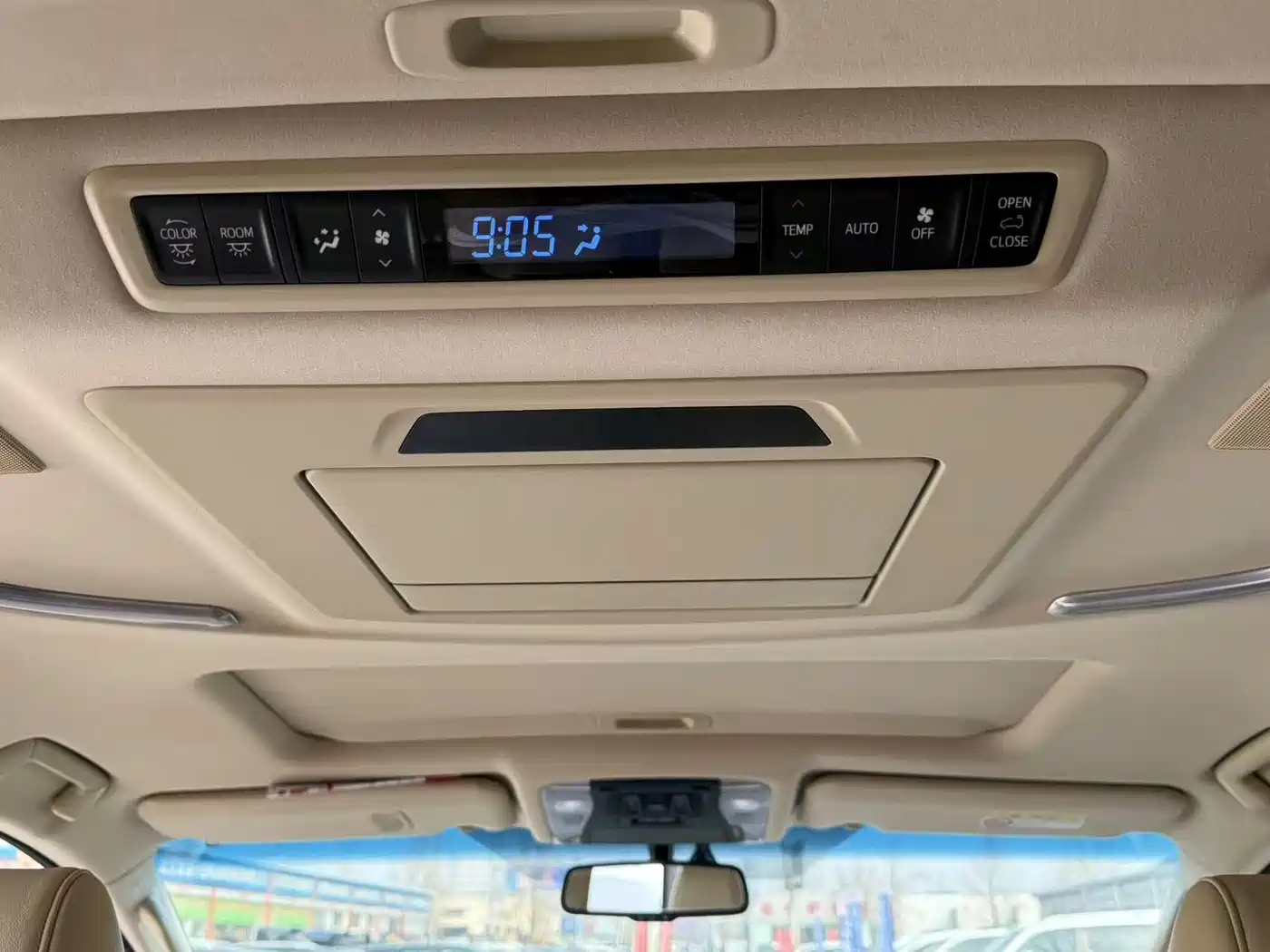 Toyota Alphard 2018 3.5L Premium фото 9