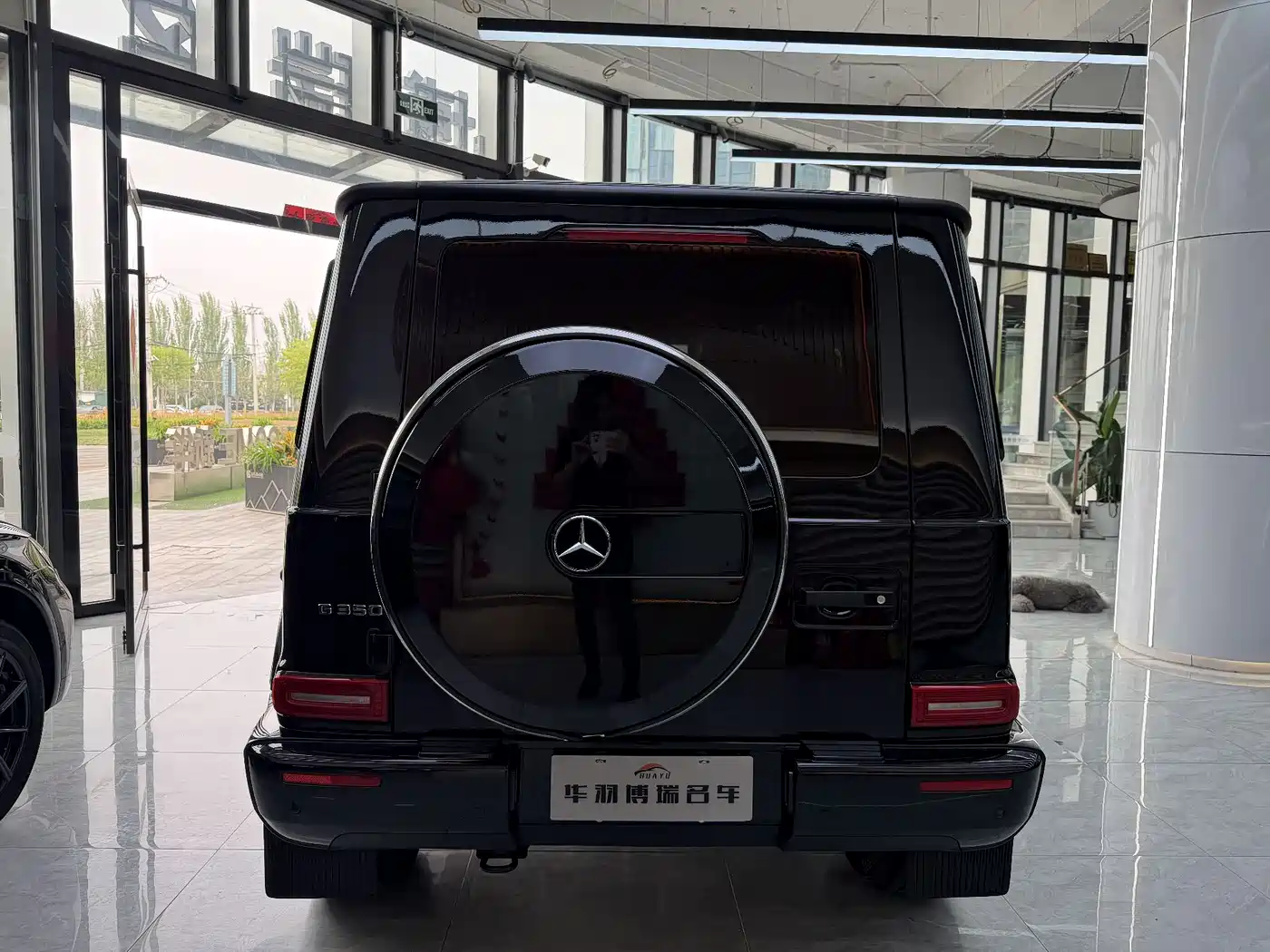 Mercedes-Benz G-Class 2024 G 350 фото 17