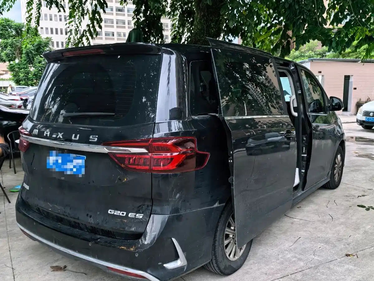 SAIC Maxus Maxus G20 2023 2023 ES 2.0T Gasoline Automatic Premium Edition