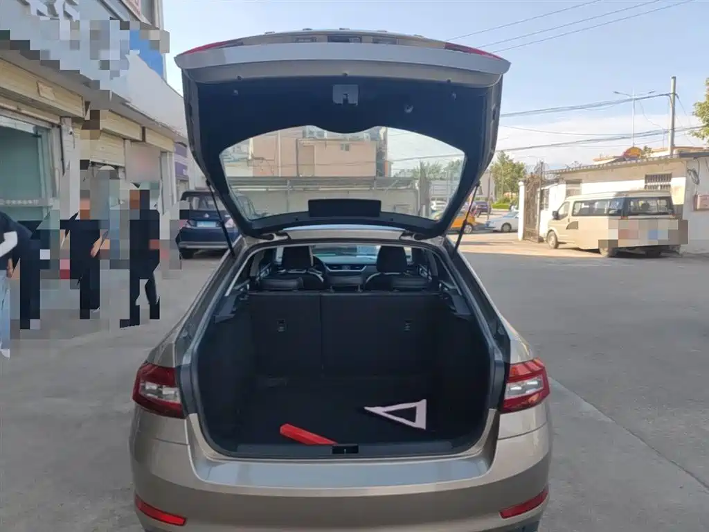 SKODA OCTAVIA