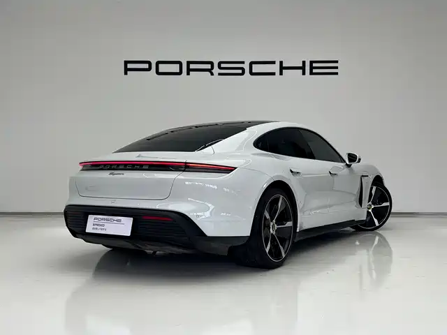 Porsche Taycan 2022 Taycan — фото 5