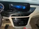 Photo 13 - Buick GL8