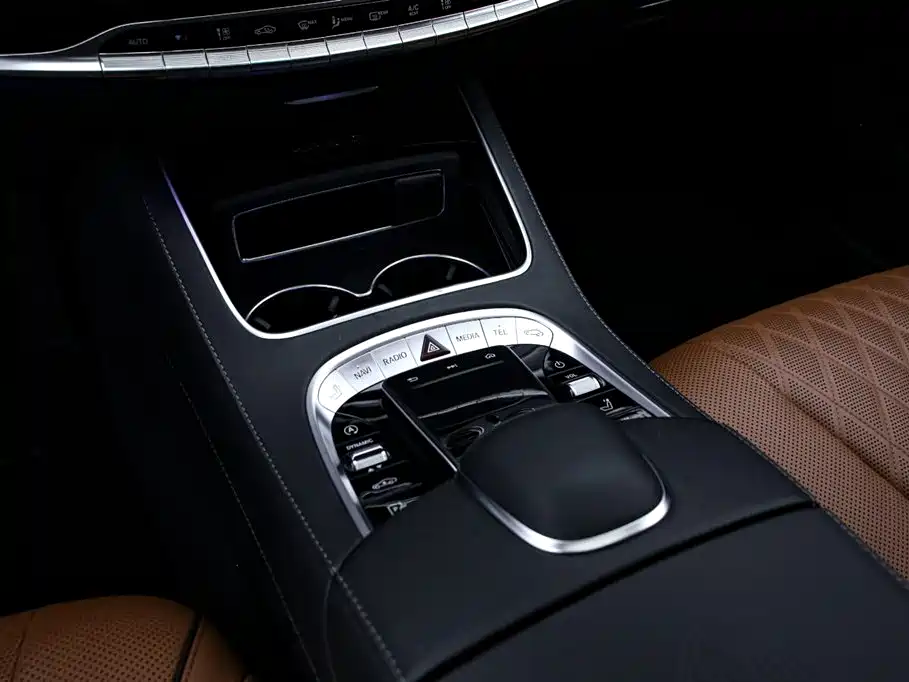 Mercedes-Benz Maybach S-Class 2020 S 450 4MATIC Collector's Edition фото 9