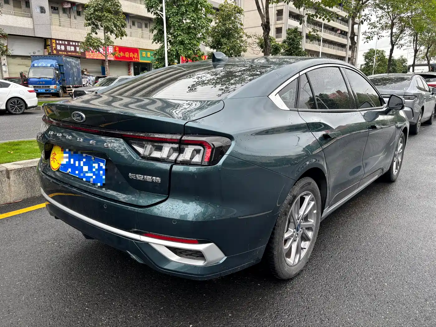 FORD MONDEO