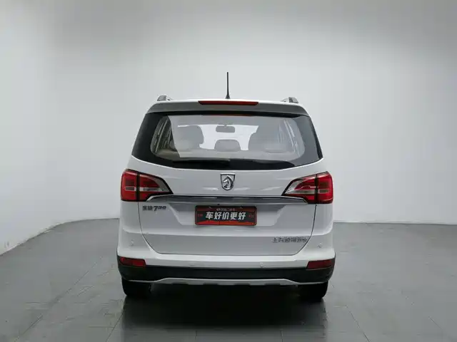 Baojun 730 2016 1.5L Manual Comfort 7-seater China V — фото 4