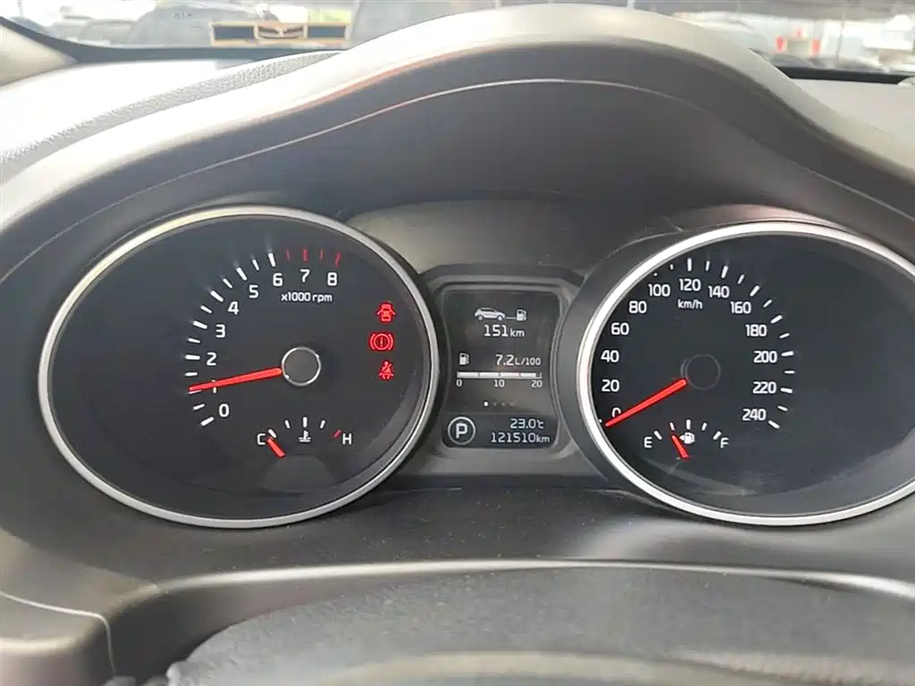 Kia Sportage 2016 2.0L Automatic 2WD GL фото 12