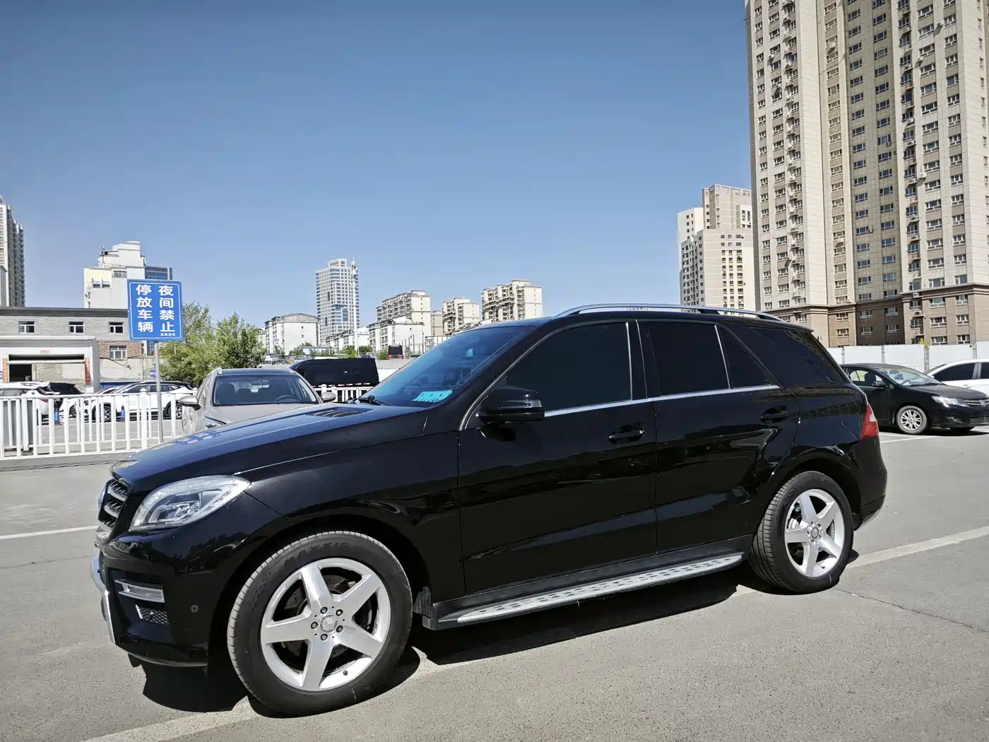 Mercedes-Benz M-Class 2014 ML 400 4MATIC Luxury фото 3