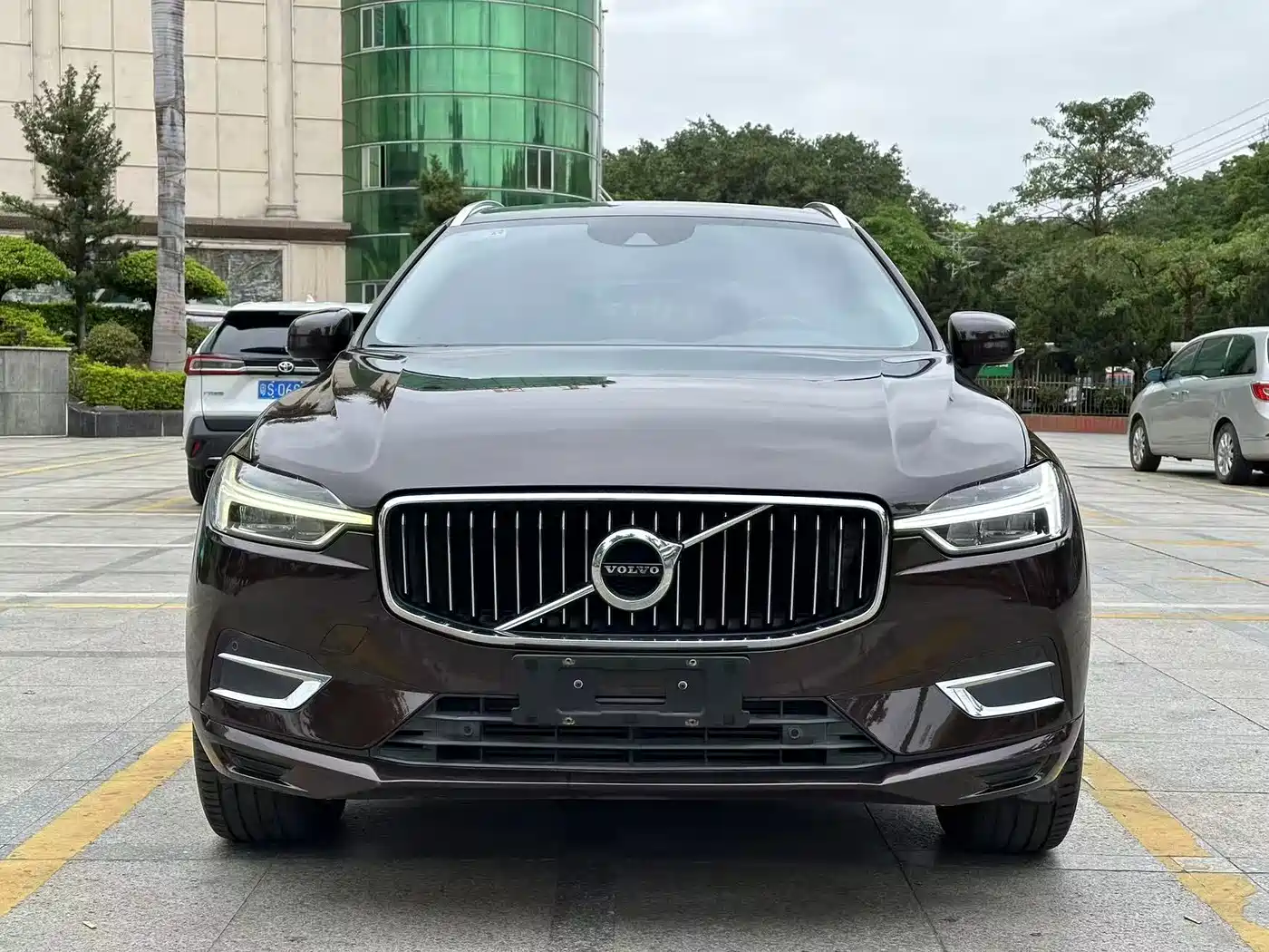 VOLVO XC60